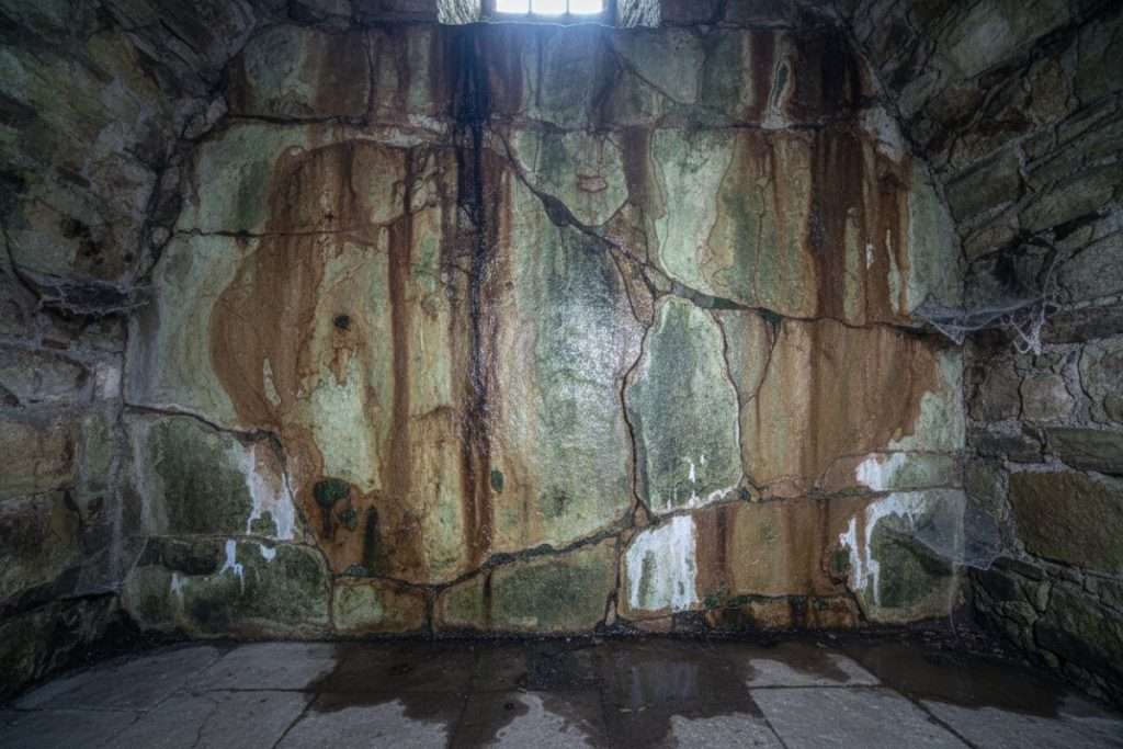 Drainage maison ancienne : prévenir et traiter l’humidité
